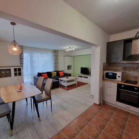 Flora - Beautiful *New* Apartment To The Beach Burgas Exterior foto