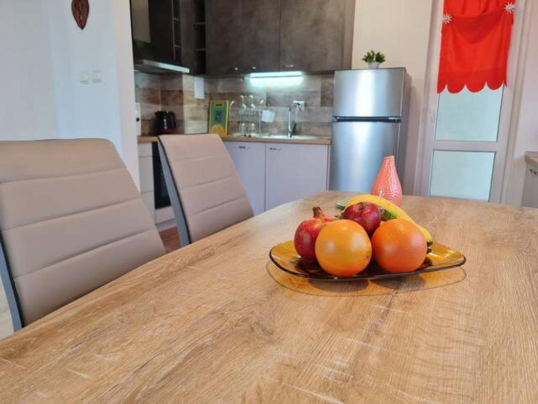Flora - Beautiful *New* Apartment To The Beach Burgas Exterior foto