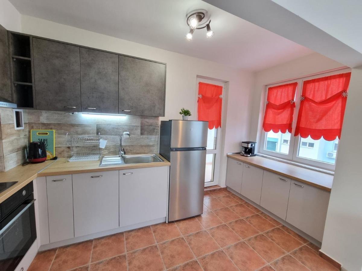 Flora - Beautiful *New* Apartment To The Beach Burgas Exterior foto